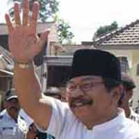 Gubernur Soekarwo Akan Perjuangkan Korban Lumpur ke Pusat