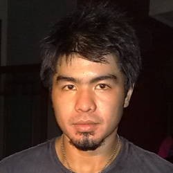 Jatuh Dari Panggung, Bams Samsons Memar-memar
