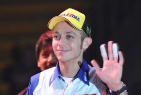 Hollywood Ucapkan Selamat Ultah Buat Rossi 