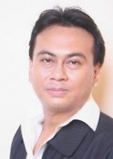 Dewasa dalam Politik dan Keseharian