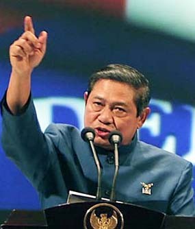 Resmikan Rumah Sehat, SBY Didemo Mahasiswa Lamongan