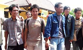 SBY Pulang, 6 Aktivis PMII Tuban yang Ditahan Polisi Dibebaskan