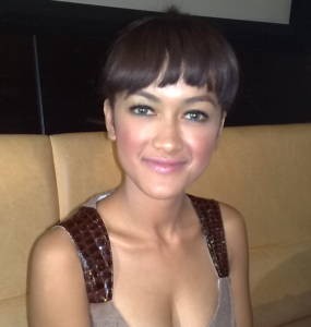 Telanjang, Julia Perez Langgar Janji ke Meutia Hatta