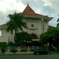 Pro Kontra Wacana Relokasi DPRD Surabaya