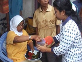 Nemu Batu Ki Renggo, Rumah Siti Diserbu Warga