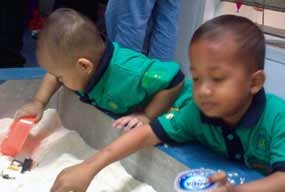Sedetik Harapan Anak Pengidap Kanker di Rumah Kita