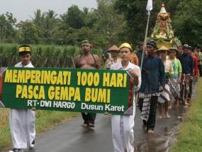 Warga Bantul Peringati 1.000 Hari Gempa Yogya