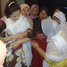 Mau Urus Anak, Christy Jusung Les Privat