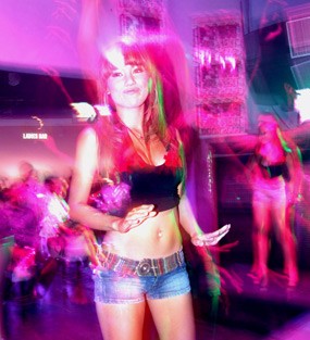Parade Gadis Seksi FHM