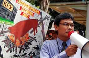 Kambing Guling Award untuk KPK