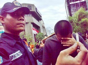 Tidak Tepat Pemerintah Lindungi Industri Rokok