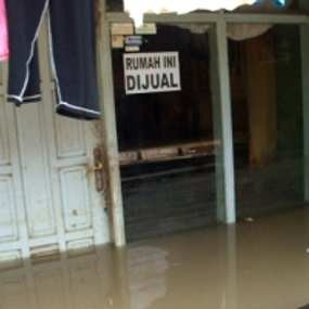 Warga Cieunteung Cari Pembeli Rumah!