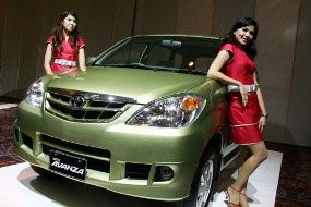 Ketimbang Babak Belur, Toyota Pilih Naikkan Harga
