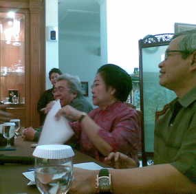 Ratusan Caleg PDIP Antre Teken Kontrak Politik