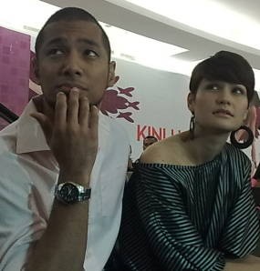 Marcell Dibuat Tenang Aktris Singapura