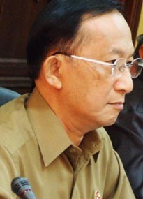 Hendarman: Tak Beri Pekerjaan Kemas & Salim Langgar HAM dan UUD 45