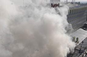 Hotel Marriott di Pakistan Terbakar