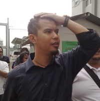 Dhani: Madu 3 Tak Ada Hubungannya dengan Kampanye Poligami