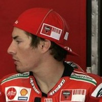 Hayden Jadi yang Tercepat