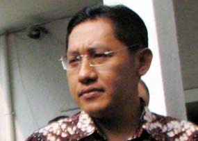 JK-Hidayat Makin Serius, PD Galang Koalisi Lama