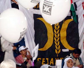 PKS Dinilai Tidak Konsisten