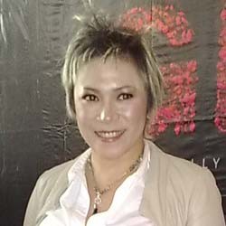 Melly: Saya Lebih Senang Disebut Pengorbit Diva