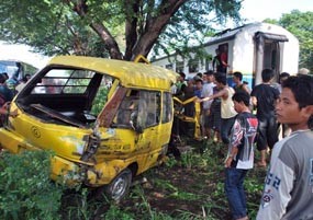 Hendak Perbaiki Shock Breaker, Mislum Tewas Disambar Kereta