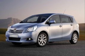 Toyota Belum Minat Bawa Verso ke Indonesia