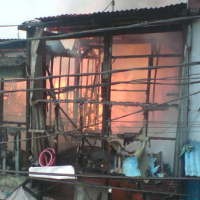 Effendi Simbolon Kirim Bantuan Mie Instan