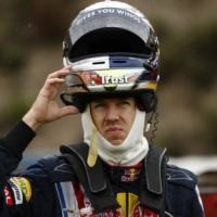 Vettel Masuk Daftar Rival Hamilton