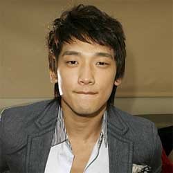 Batal Manggung, Rain Dituntut Rp 360 Miliar