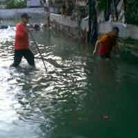 21 Jam Belum Ditemukan, Tim SAR Brimob Sisir Sungai