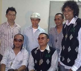 T-Five Tolak Poligami Lewat Single Baru