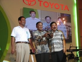 Toyota Beri Penghargaan Lingkungan Anak Sekolah
