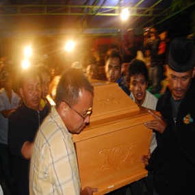  Keluarga Curigai Pihak Tertentu