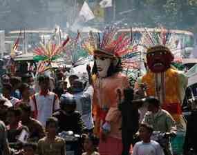 Ondel-ondel di Tengah Massa Kampanye