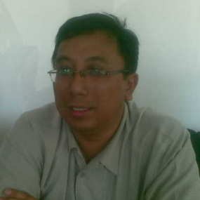 Jaring Pemilih, PKS Pilih Bikin Cukur Rambut Murah