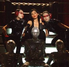 Pembunuhan di Pacific Place, Ussy Takut ke Mall