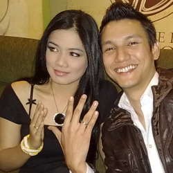 Titi Kamal Gelar Pesta Salam-salaman 31 Mei