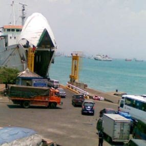 Perluasan Carport Terminal Tanjung Priok Rampung April 2009
