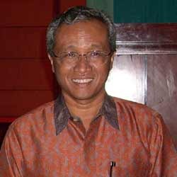 Golkar Tolak Nuklir, Menteri Jalan Terus