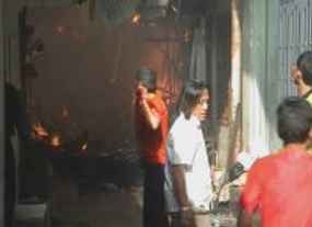 Pasar Senen Terbakar, 24 Mobil Pemadam Dikerahkan