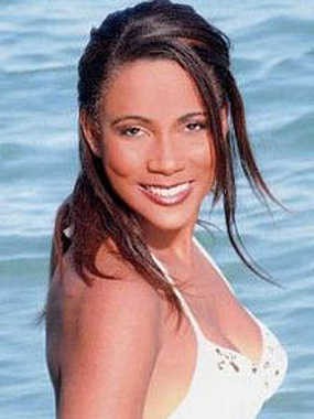 Sarkozy Tunjuk Presenter TV Cantik Menjadi Menteri