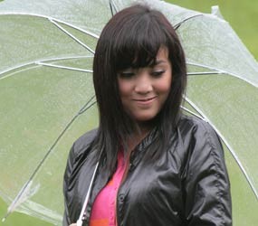 Shila Ingin Ikuti Jejak Siti Nurhaliza