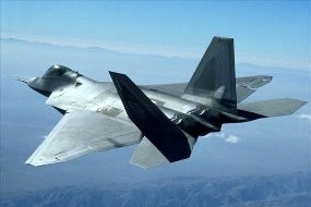 Jet Tempur F-22 Milik AS Jatuh di California