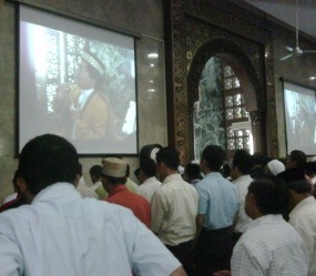 Doa dan Salat Gaib untuk Korban Tsunami Danau Gintung