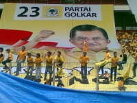 Untuk Pertama Kali, JK Berorasi di Kampanye Golkar