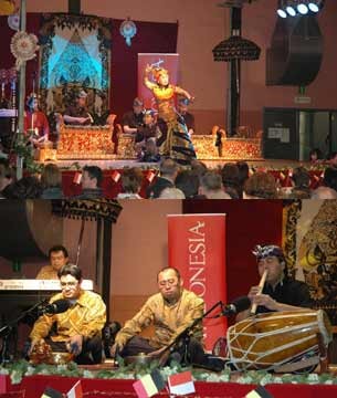 Malam Dana Galang Euro untuk Korban Situ Gintung