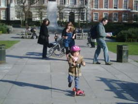 Jelang KTT G-20, Matahari Hangatkan London