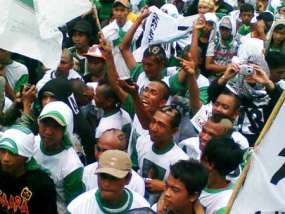 Cak Imin Kampanye di Cirebon, Kader PKB Penuhi Alun-alun Palimanan 